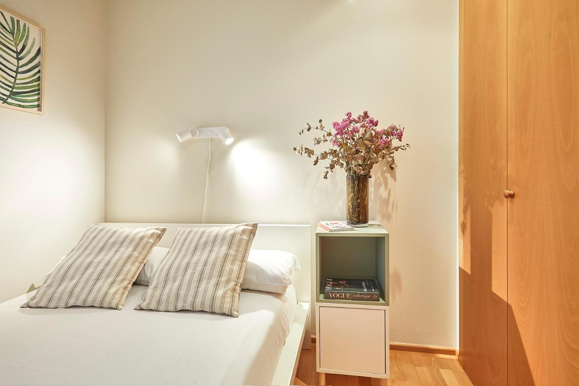 Bbarcelona Placa Universitat Flat Barcelona Exterior foto